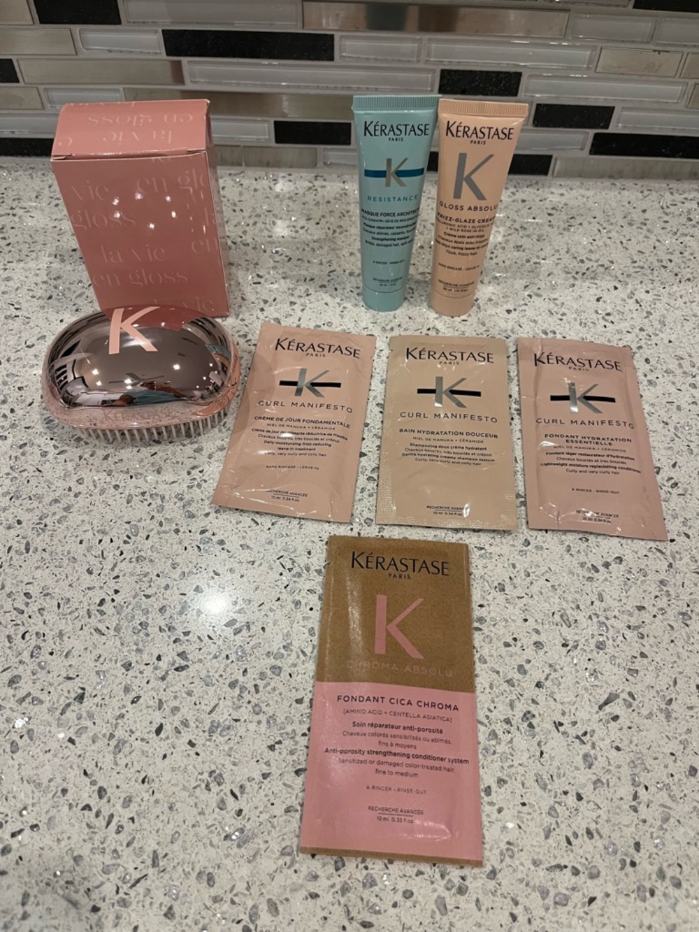 GWP Kérastase Travel Samples and Kerastase Hairbrush